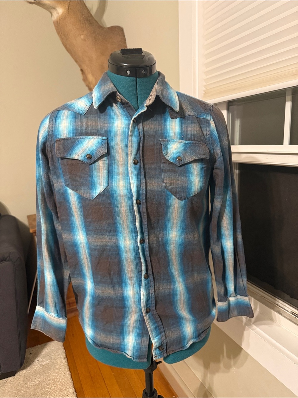 Men's Blue Plaid Button-Up Shirt